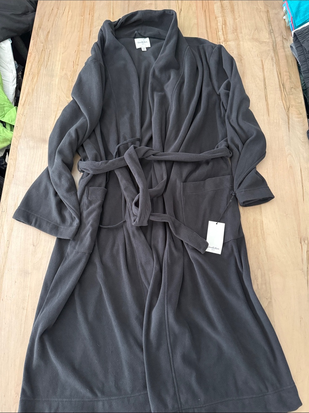 Goodfellow & Co Black Shawl Collar Fleece Robe with Tie Belt